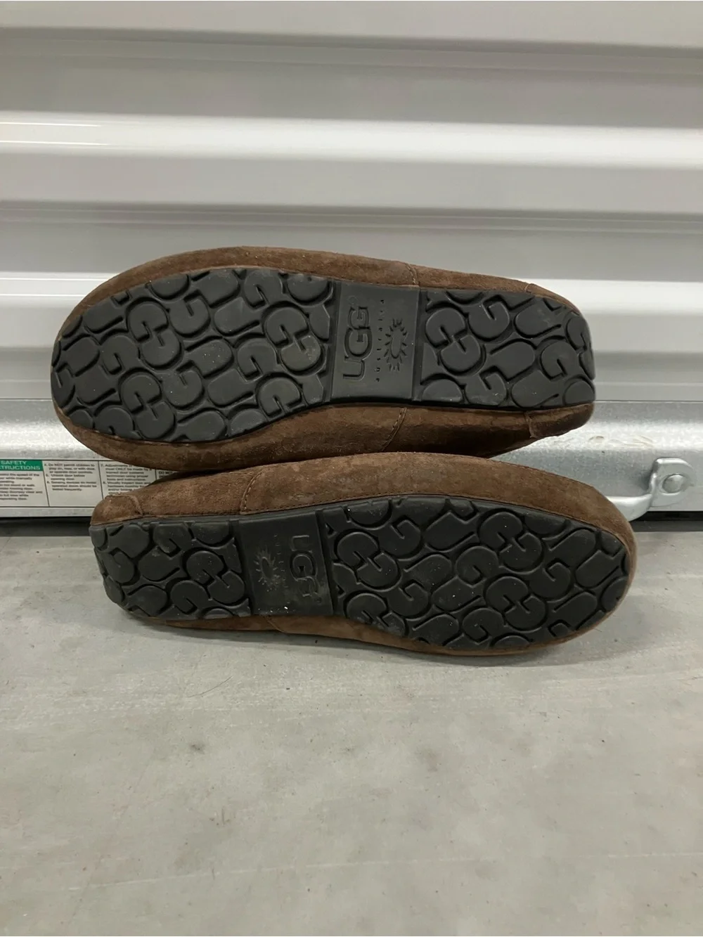 UGG Men’s Ascot Slippers